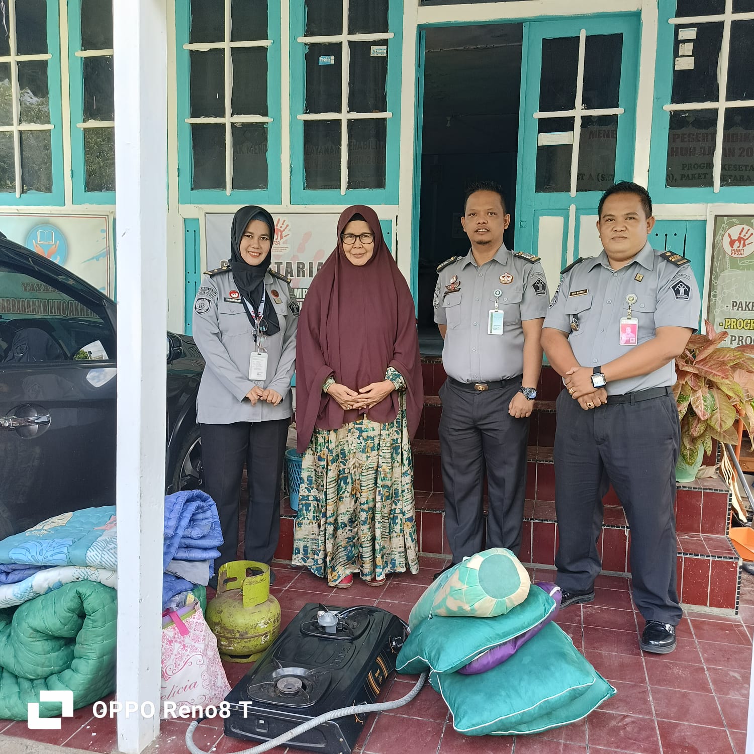 Griya Abhipraya menerima bantuan alat perlengkapan tidur dan dapur dari Forum Pendamping Pemerhati Anak Indonesia (FP2AI)